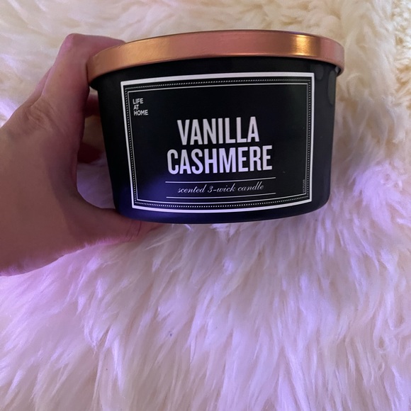 Scented candle - Picture 2 of 2